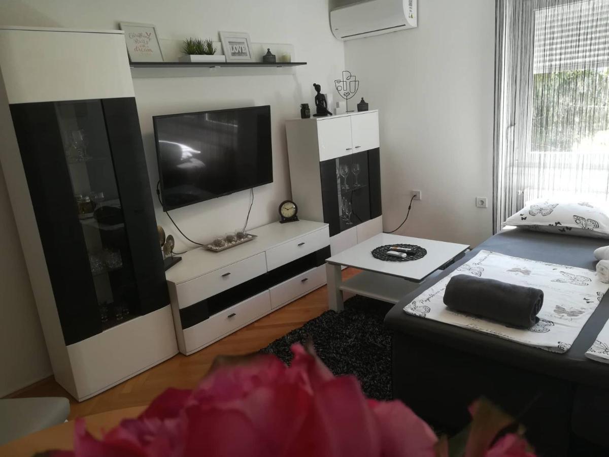 Apartman D&D*** Varazdin Exterior photo
